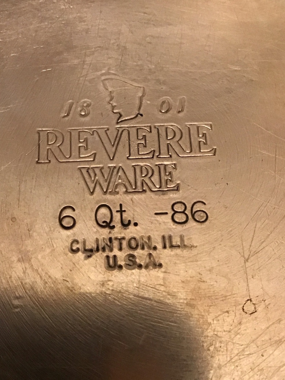 Revere Ware Stainless Steel 6 Quart Covered Stock Pot with Copper Bottom - Picture 2 of 6